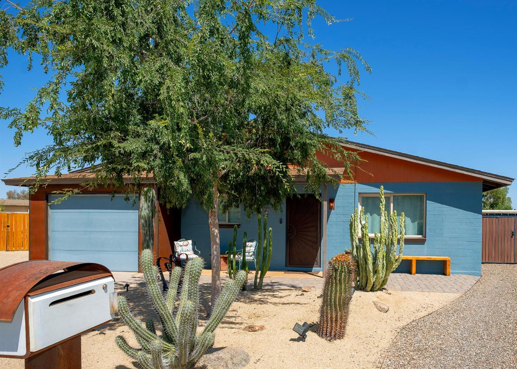 The Hummingbird House, Sauna & Mountain Views! Phoenix Luaran gambar